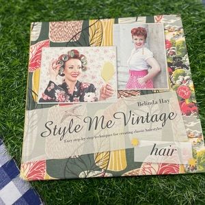 Style Me Vintage: Hair Book
